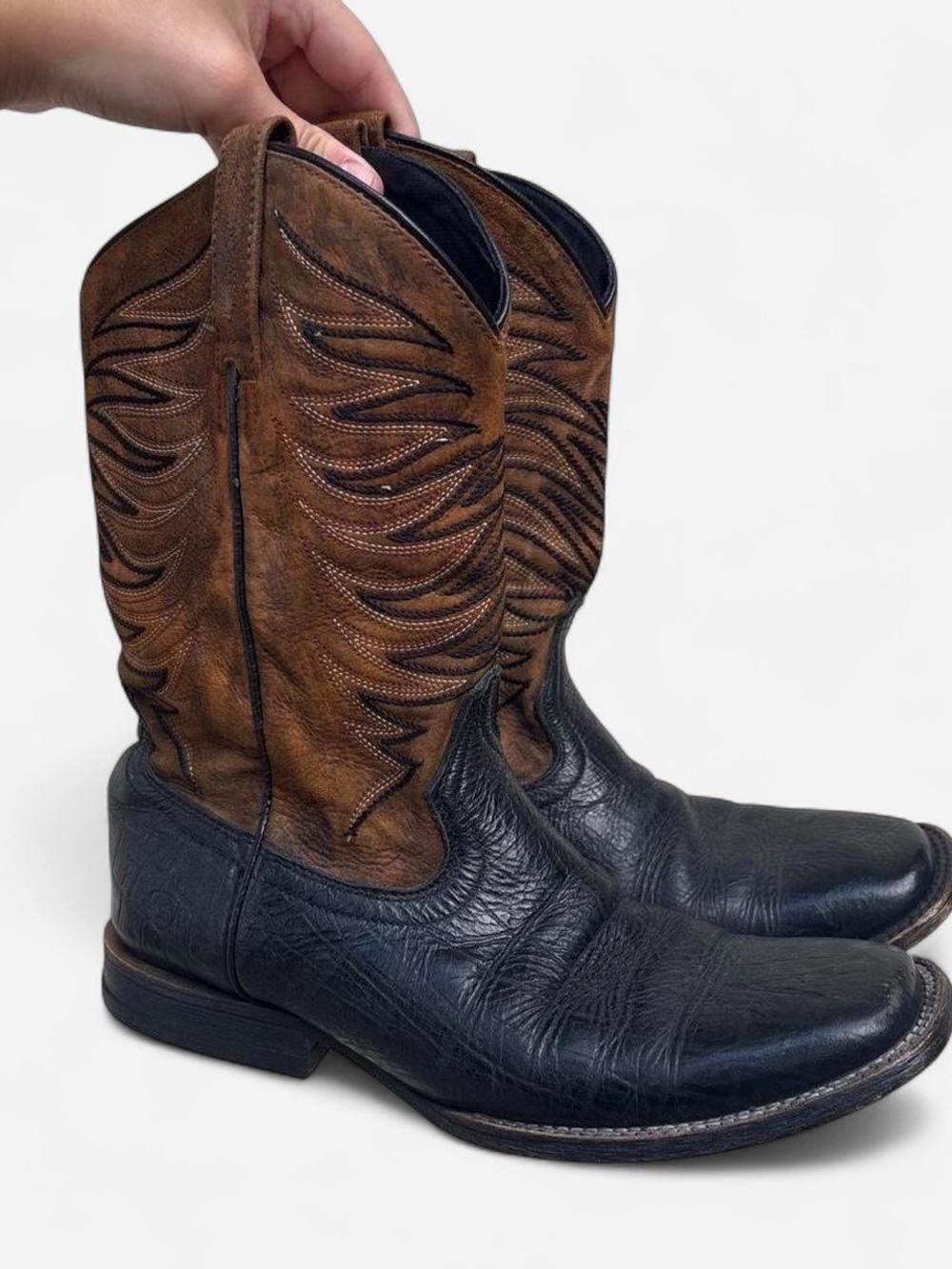 Ariat Two-Tone Brown Shaft Black Foot Cowboy Boots